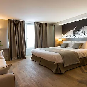 *** Hotell Midnight Frankrike