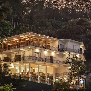 Hills Hotel Kandy
